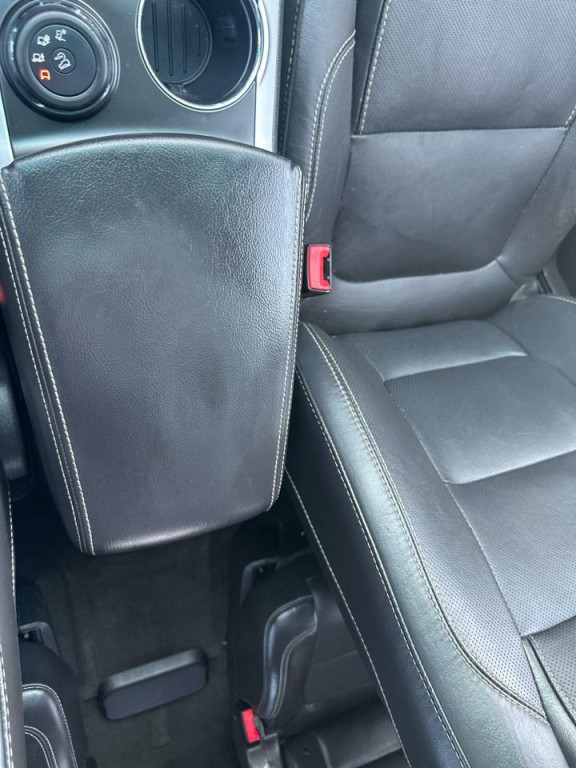 2015 Ford Explorer Image 24