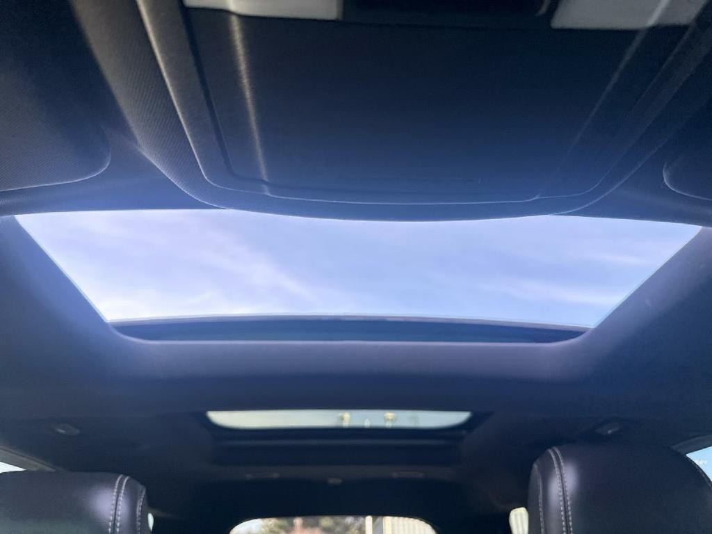 2015 Ford Explorer Image 25