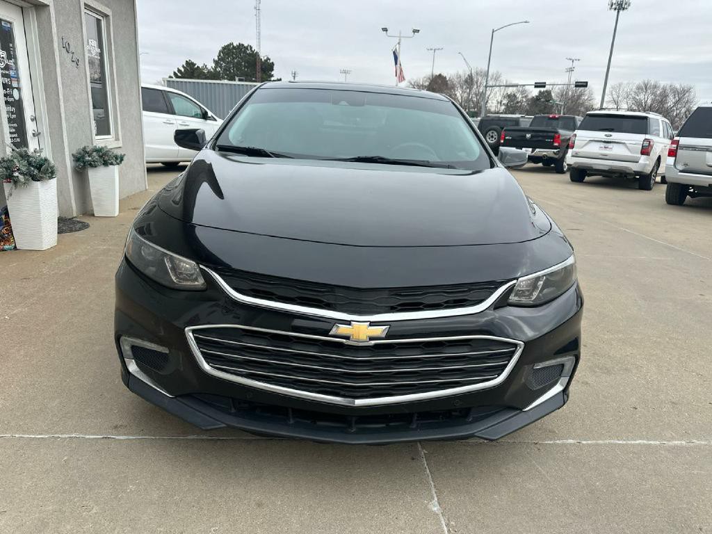 2016 Chevrolet Malibu Image 3