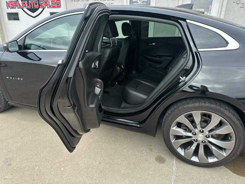 2016 Chevrolet Malibu Image 7