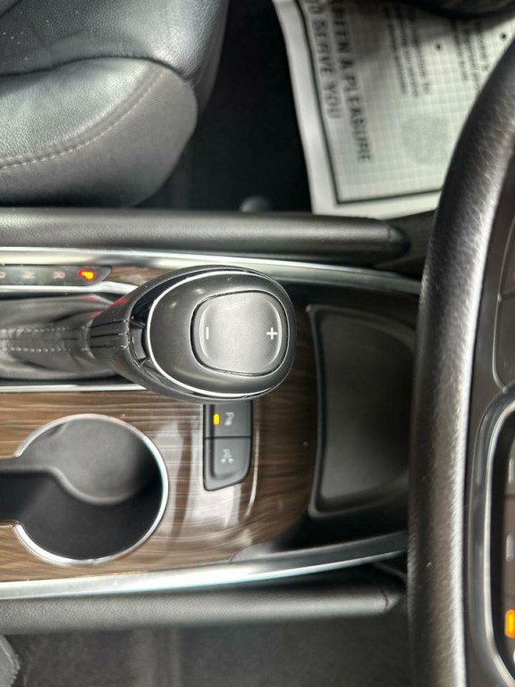 2016 Chevrolet Malibu Image 21