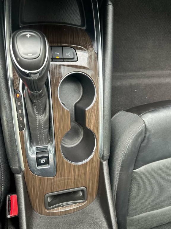 2016 Chevrolet Malibu Image 22