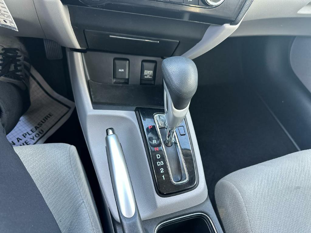 2013 Honda Civic Image 19
