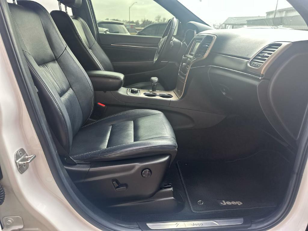 2014 Jeep Grand Cherokee Image 17