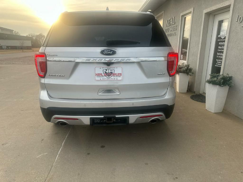 2017 Ford Explorer Image 5