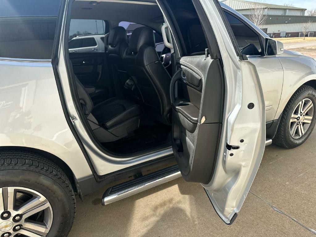 2017 Chevrolet Traverse Image 13