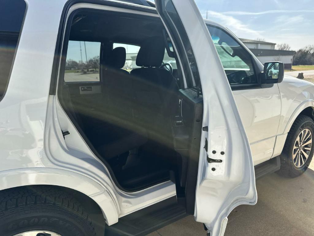 2017 Ford Expedition Image 12