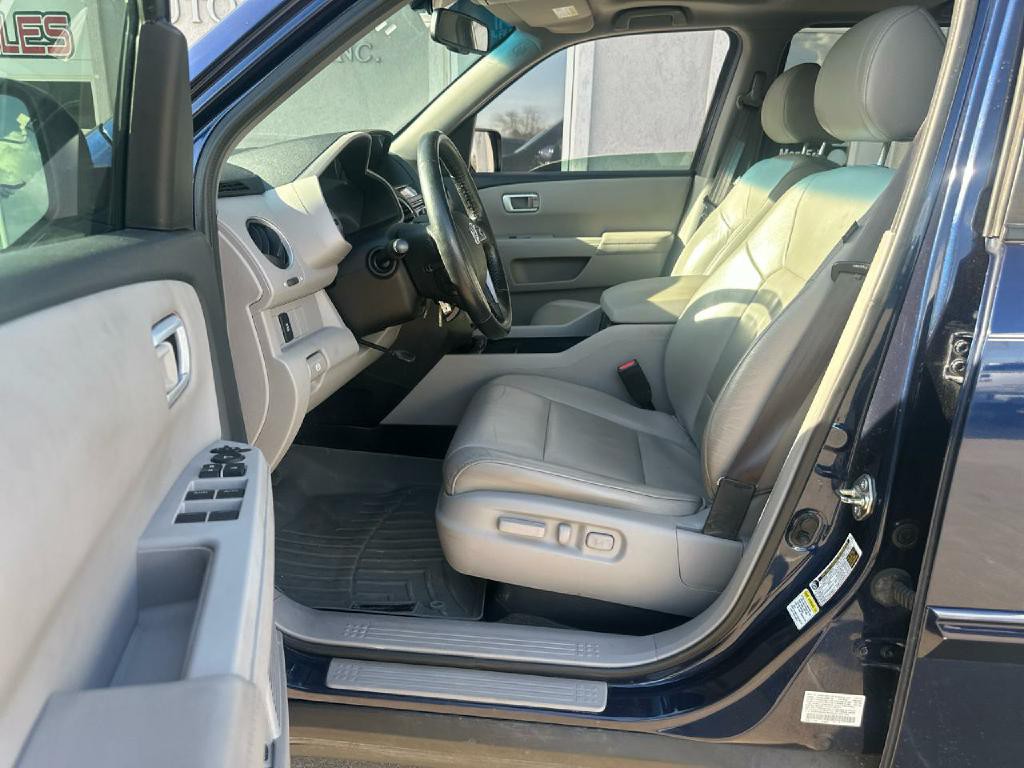 2015 Honda Pilot Image 12