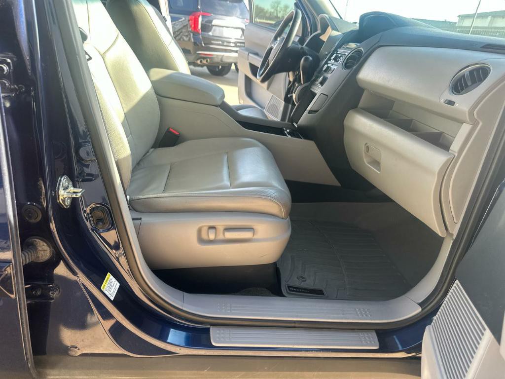 2015 Honda Pilot Image 17