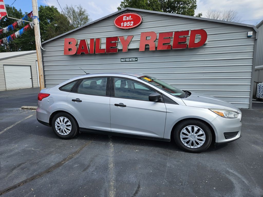 2016 Ford Focus Image 2