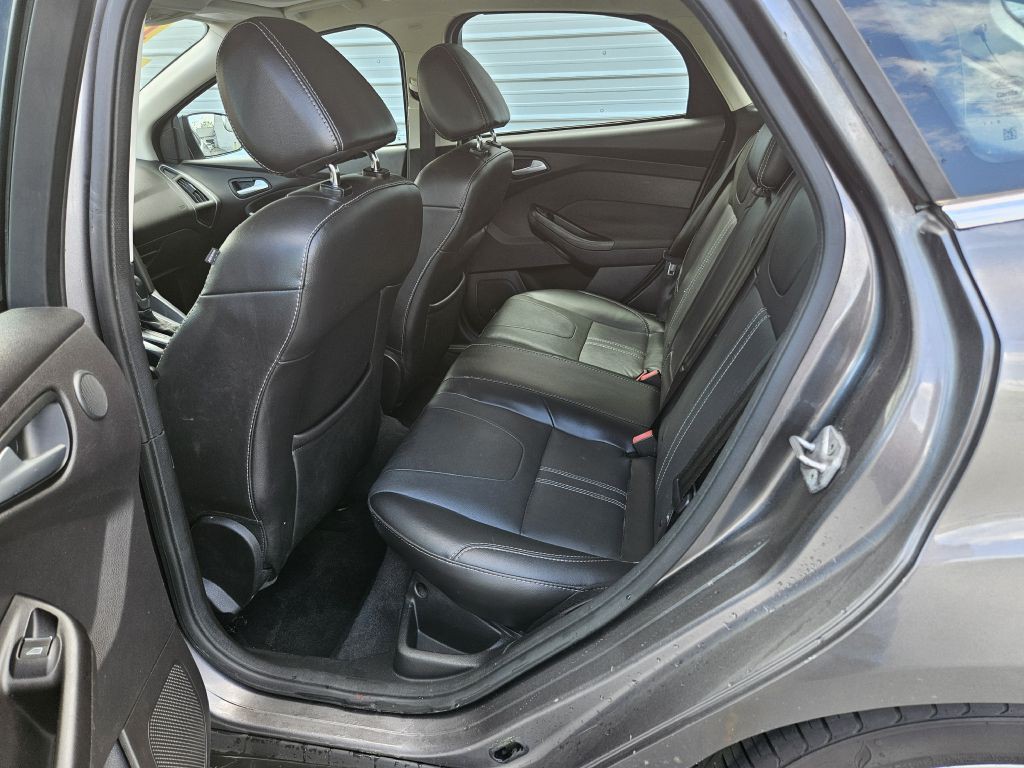 2014 Ford Focus Image 5