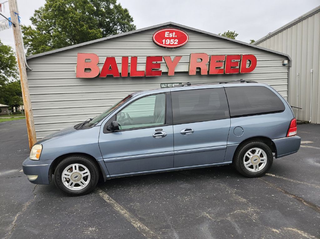 2004 Ford Freestar Image 1