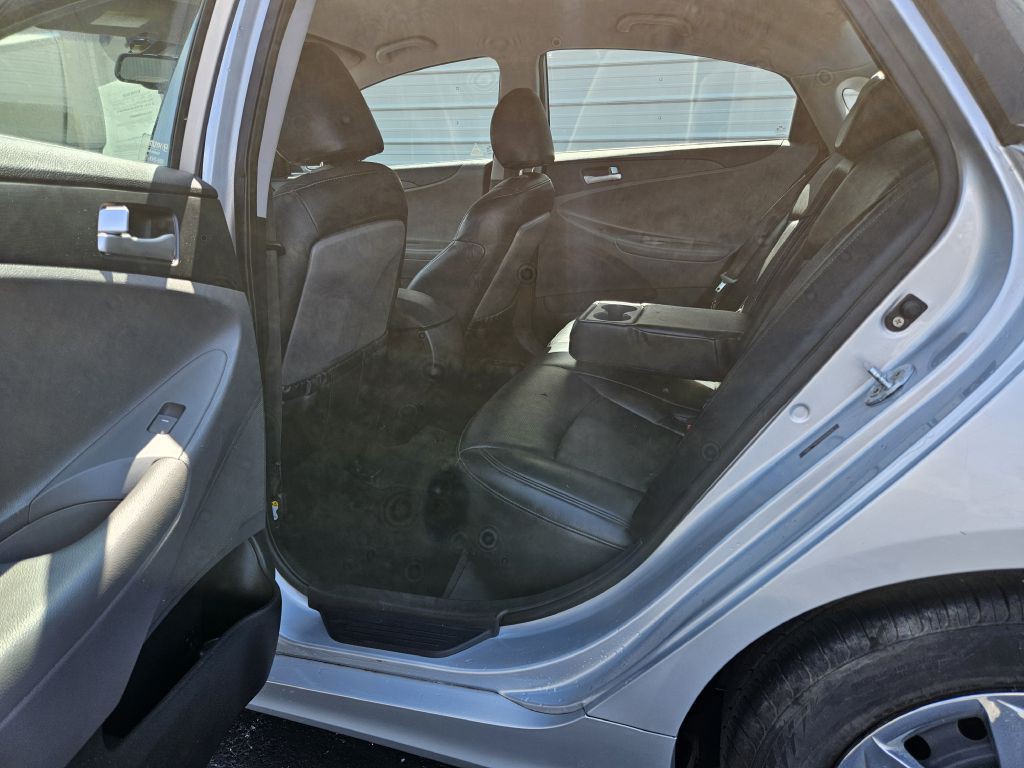 2012 Hyundai Sonata Image 5
