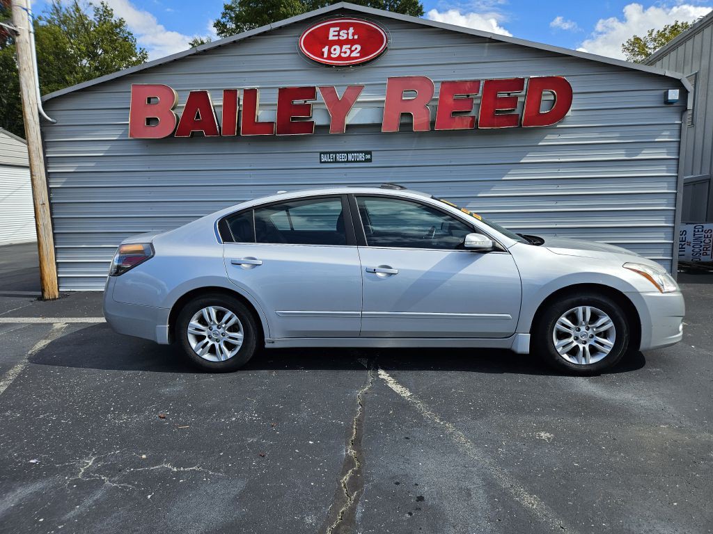 2012 Nissan Altima Image 2