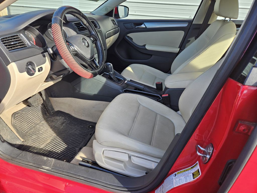 2015 Volkswagen Jetta Image 4