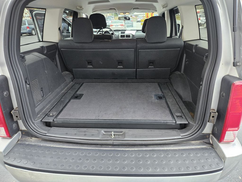 2011 Dodge Nitro Image 6