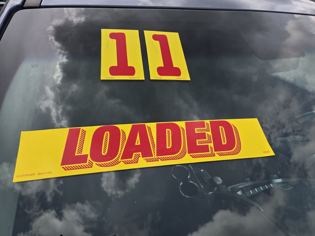 2011 Chevrolet Equinox Image 2