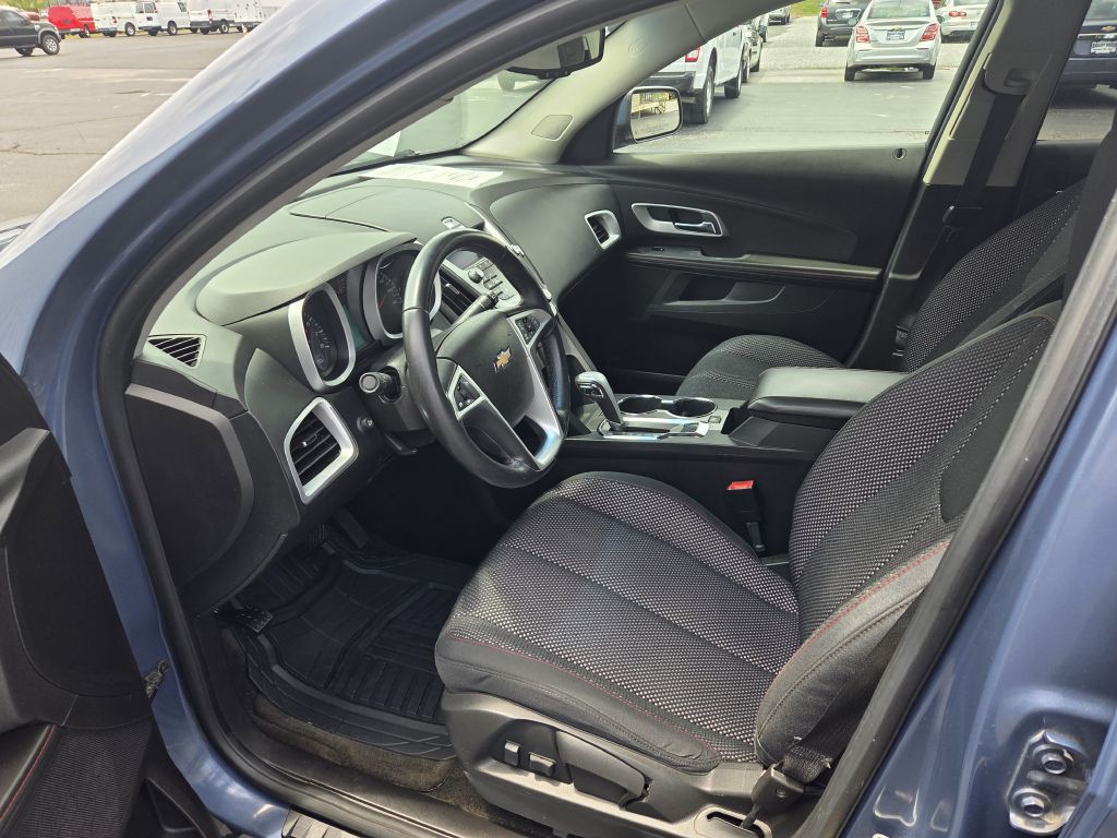 2011 Chevrolet Equinox Image 4