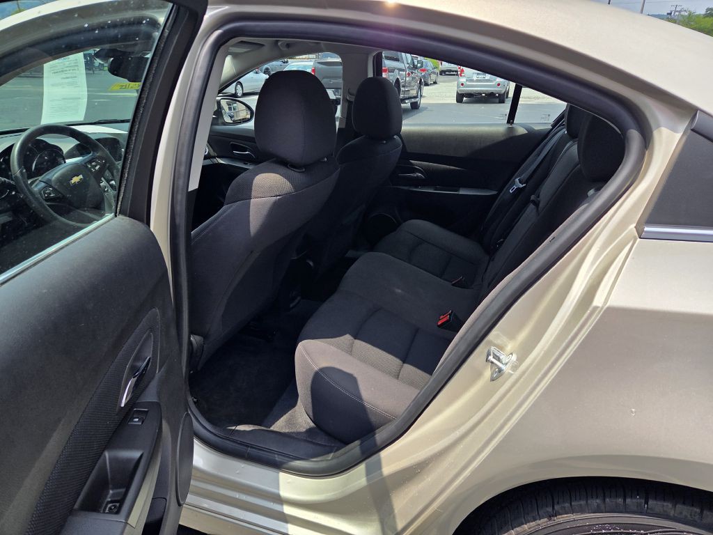 2016 Chevrolet Cruze Image 5