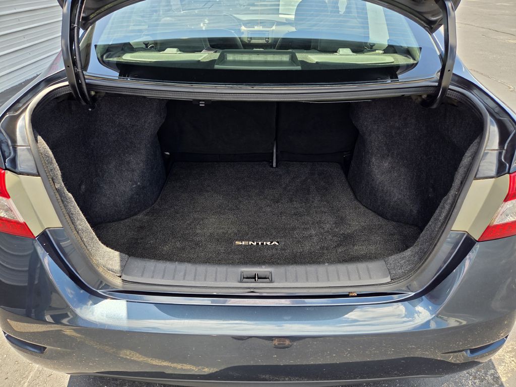 2013 Nissan Sentra Image 6