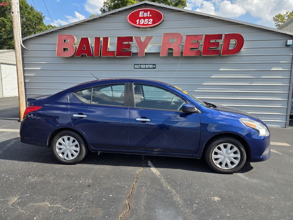 2018 Nissan Versa Image 3