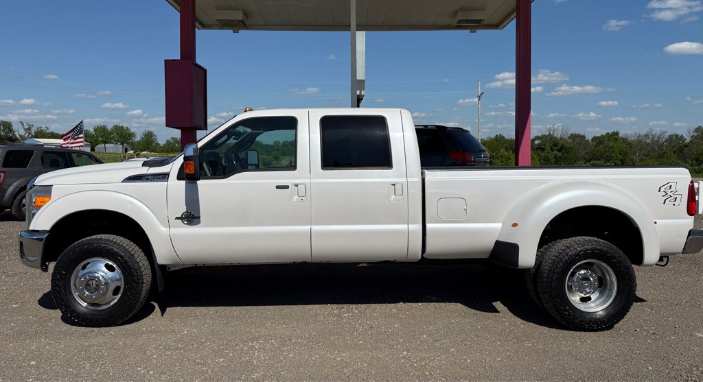 2016 Ford F-350 Image 1