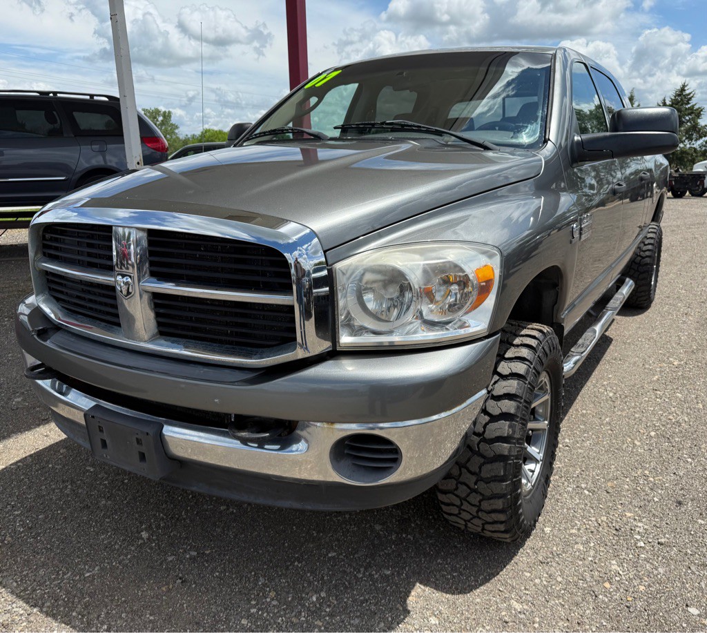 2007 Dodge Ram 2500 Image 2
