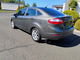 Image for 2015 Ford Fiesta SE ID: 6856404