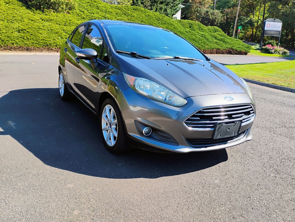 2015 Ford Fiesta Image 3
