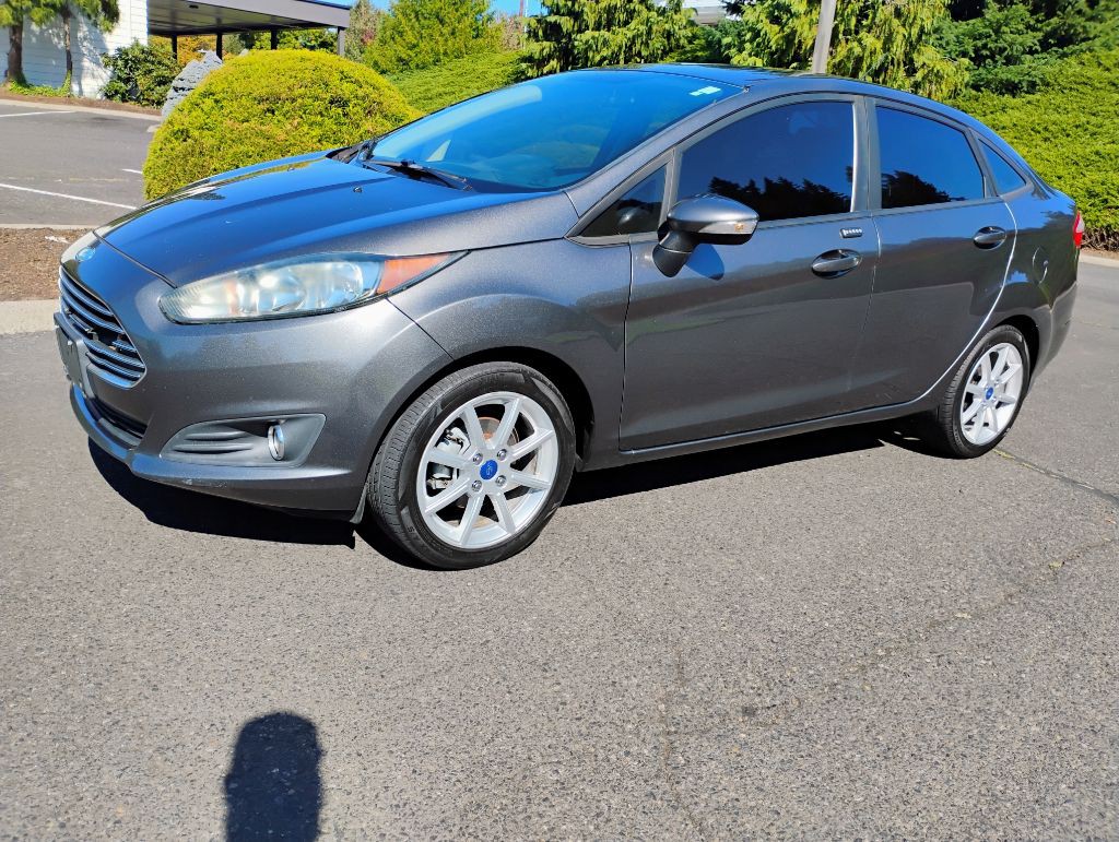 2015 Ford Fiesta Image 4