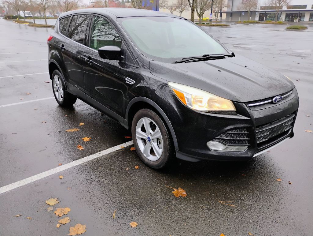 2013 Ford Escape Image 1