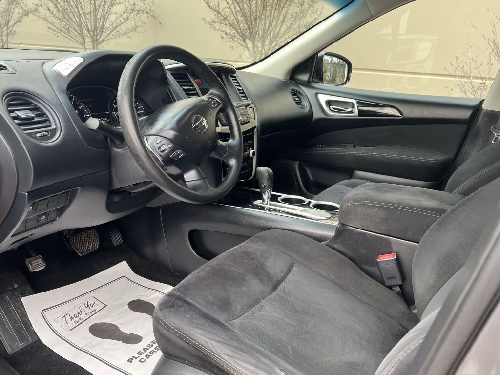 2015 Nissan Pathfinder Image 15