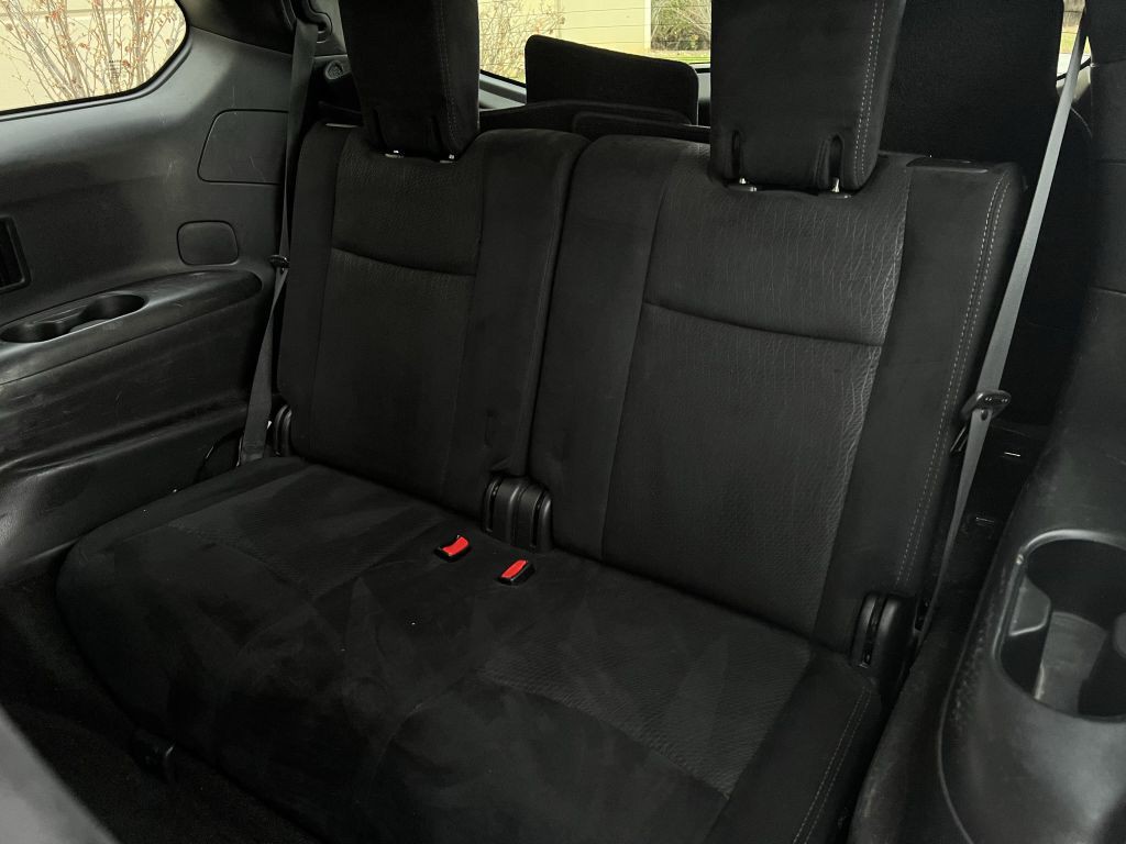 2015 Nissan Pathfinder Image 18