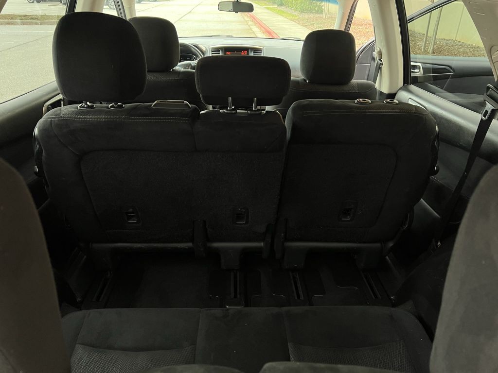 2015 Nissan Pathfinder Image 25