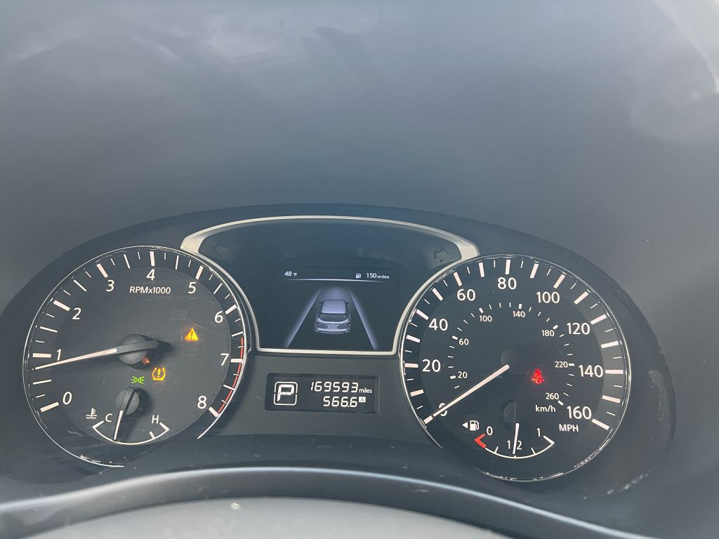 2015 Nissan Pathfinder Image 39