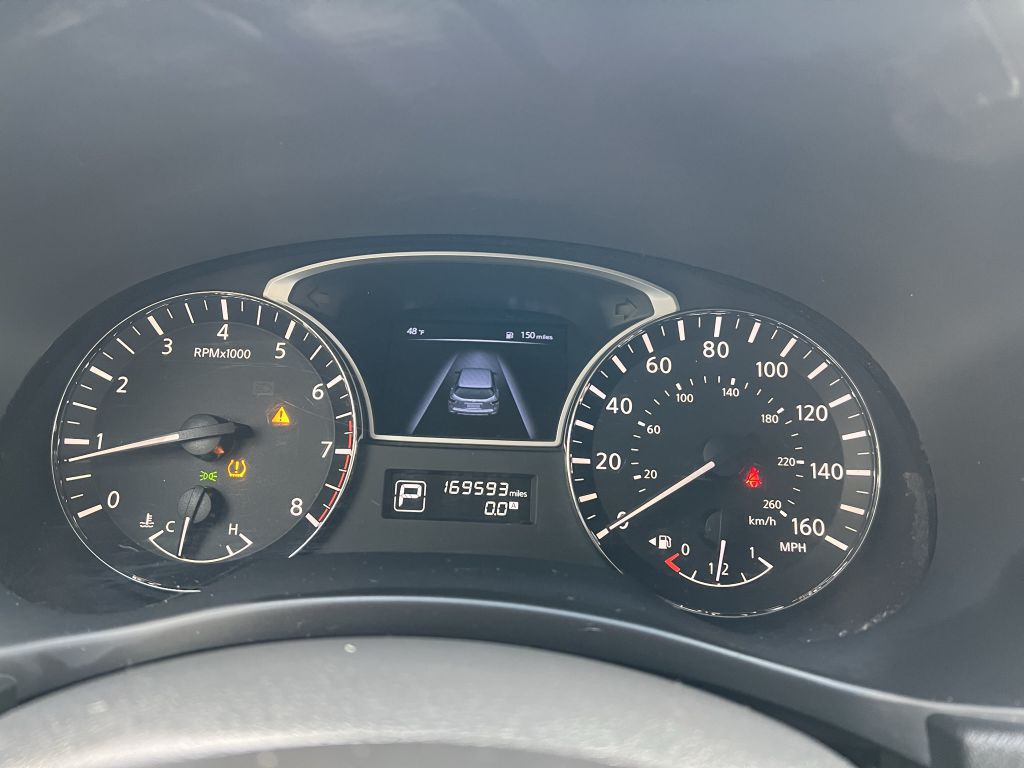 2015 Nissan Pathfinder Image 40