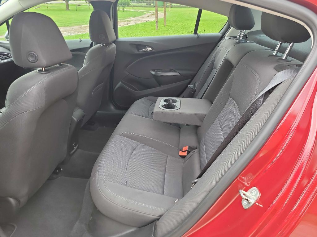 2018 Chevrolet Cruze Image 15