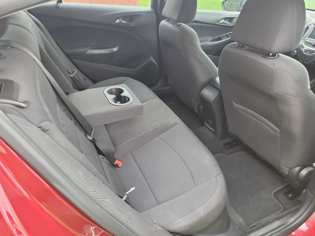 2018 Chevrolet Cruze Image 21