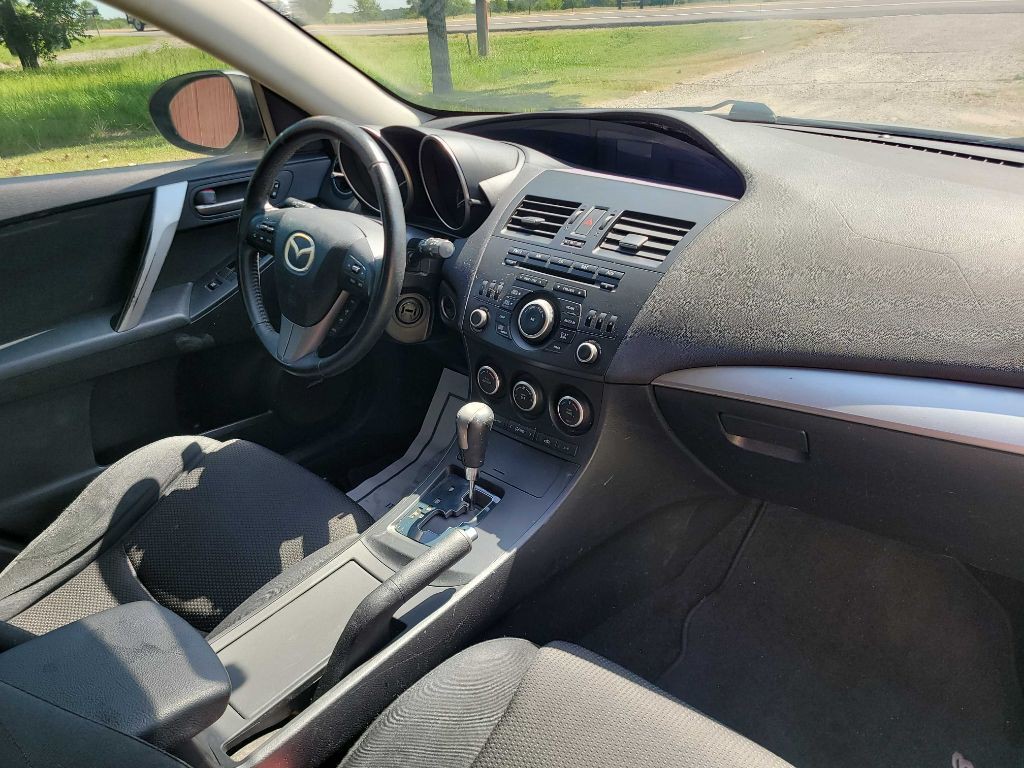 2012 Mazda Mazda3 Image 15