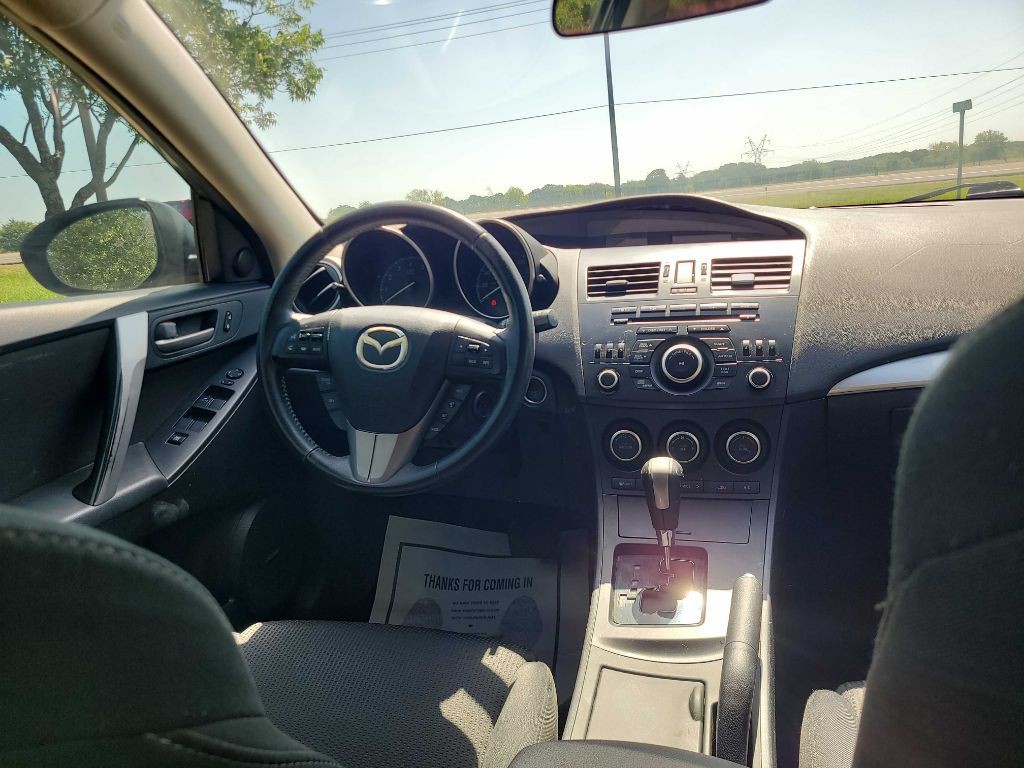 2012 Mazda Mazda3 Image 19