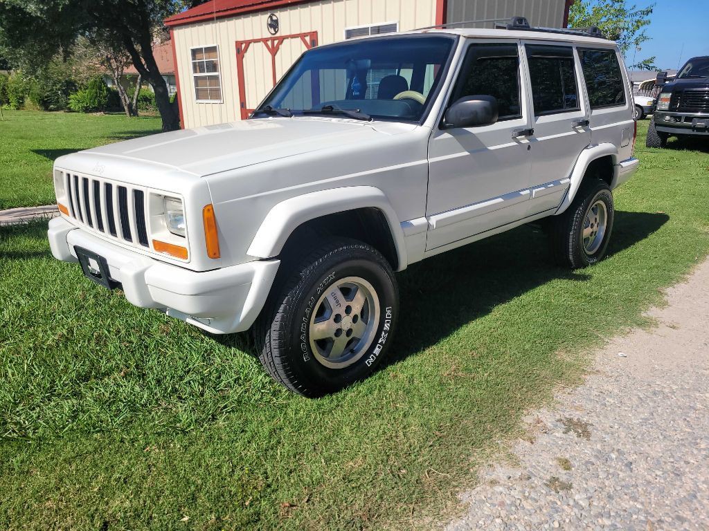 2001 Jeep Cherokee Image 2