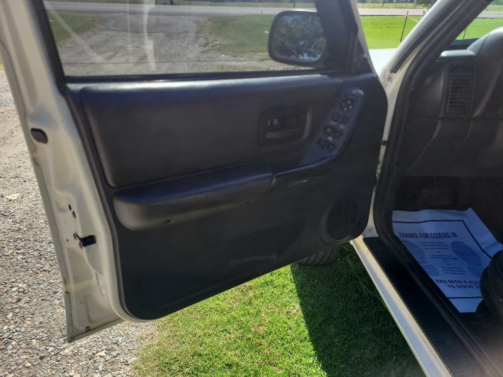 2001 Jeep Cherokee Image 15