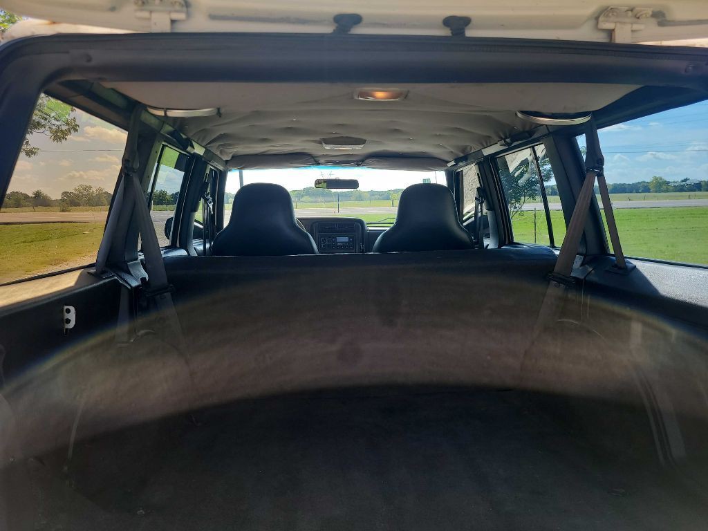 2001 Jeep Cherokee Image 28