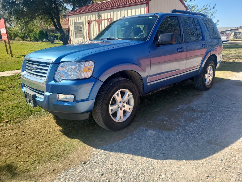 2009 Ford Explorer Image 4