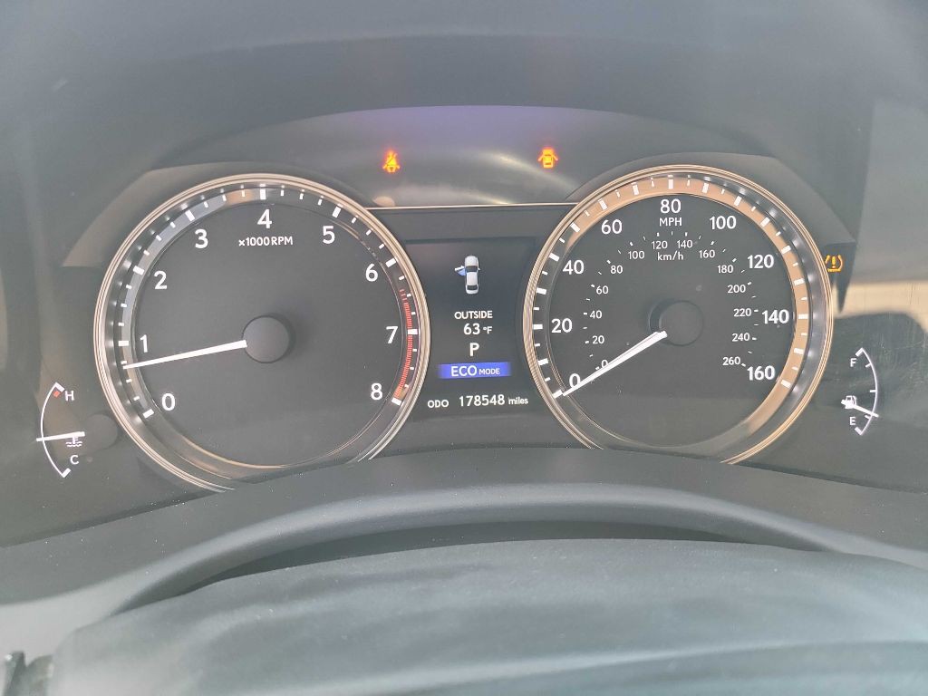 2014 Lexus GS Image 10