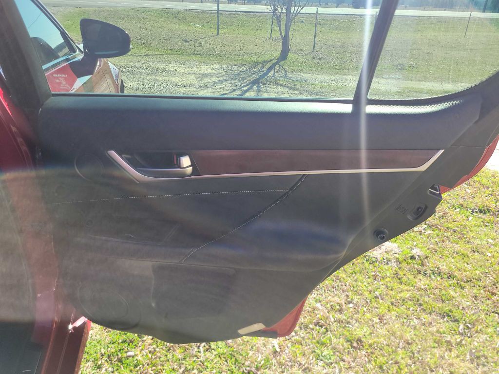 2014 Lexus GS Image 24