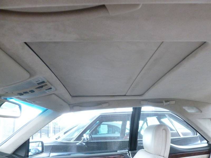 1994 Mercedes-Benz S-Class Image 7