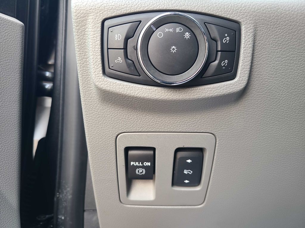 2018 Ford F-150 Image 13