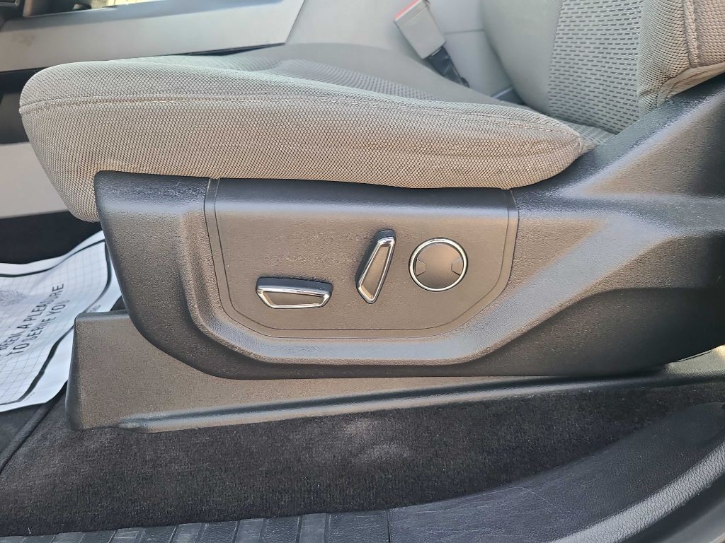 2018 Ford F-150 Image 16