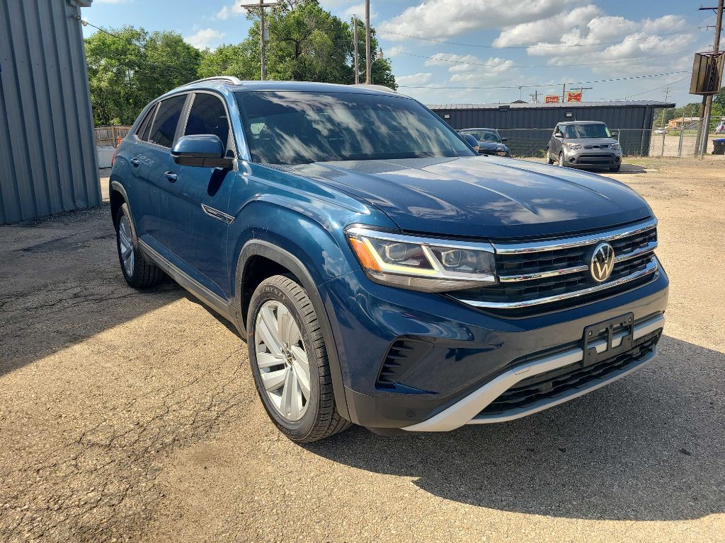 2022 Volkswagen Atlas Cross Spo Image 3